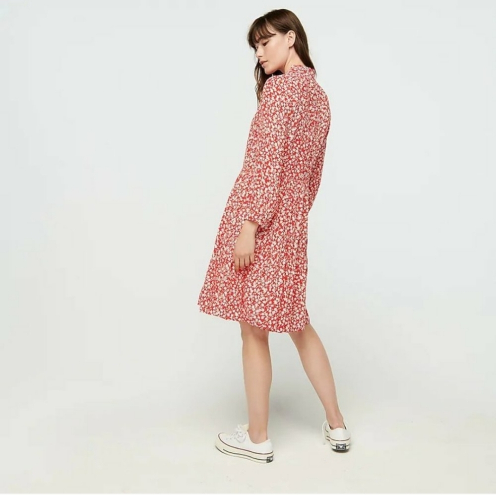 J. Crew Ditsy Floral Tiered Shirtdress Sz S  Red White Cottagecore Twee Prarie - Picture 3 of 13
